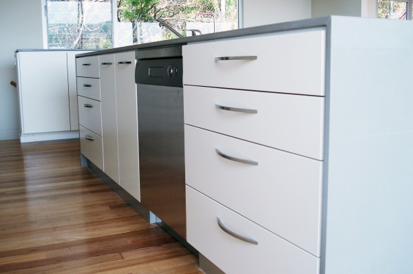 Beachview Esp MacMasters kitchen drawers